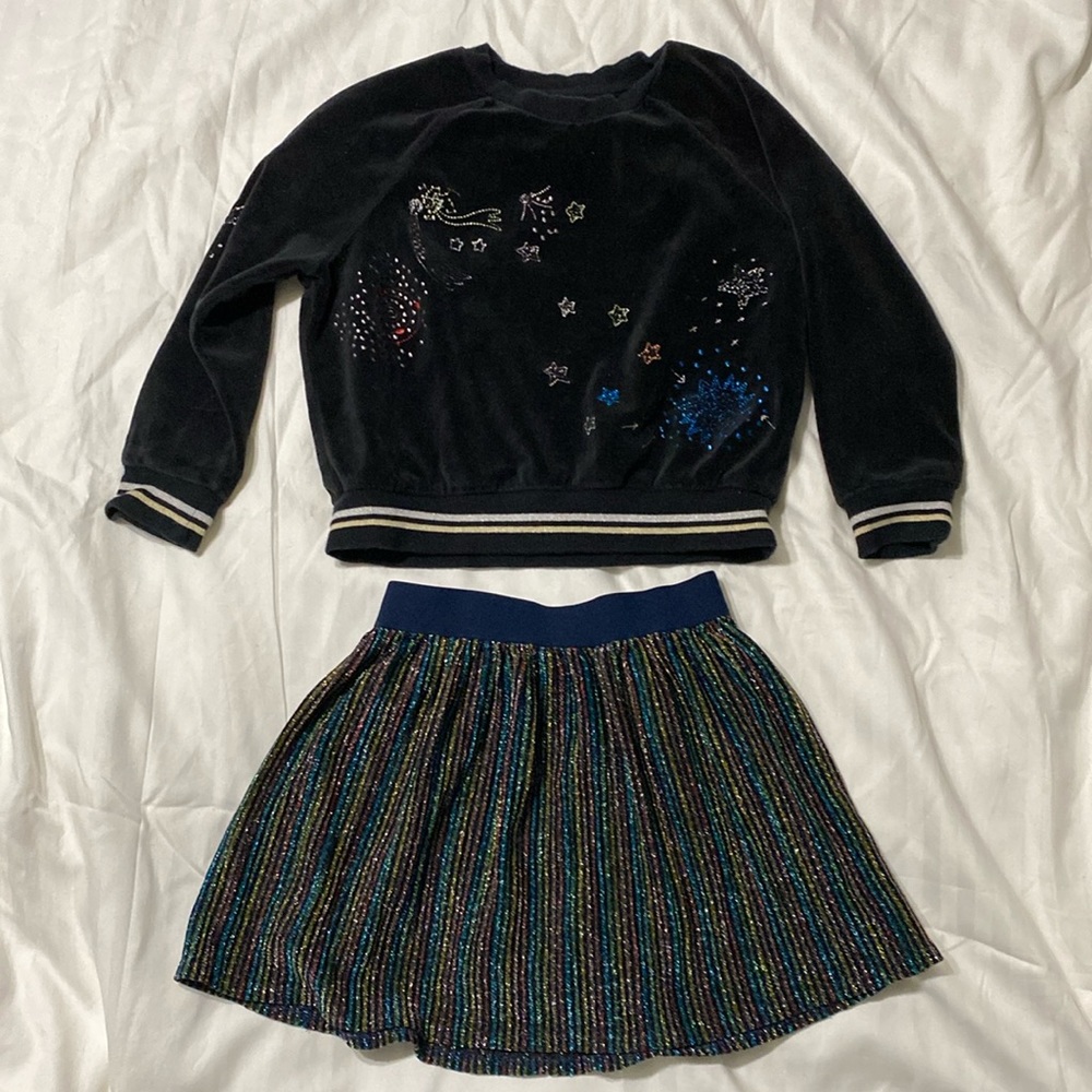 Gymboree girls 5/6 velvet top with glitter accents and glitter skirt set.